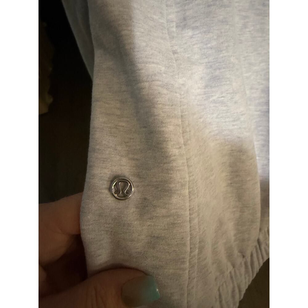 lululemon pullover - Picture 6 of 7
